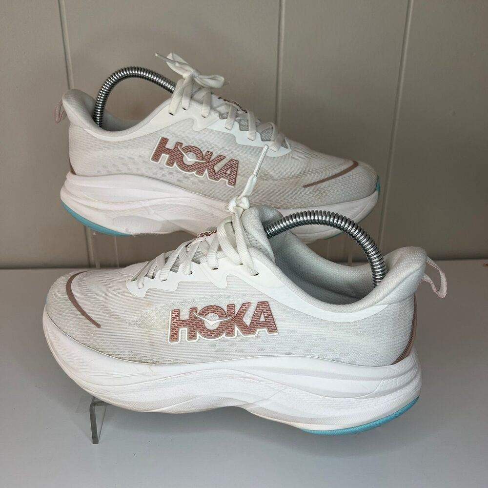 Hoka Skyflow Sneakers | 1155113-FTRS | Women's 7.5 B
